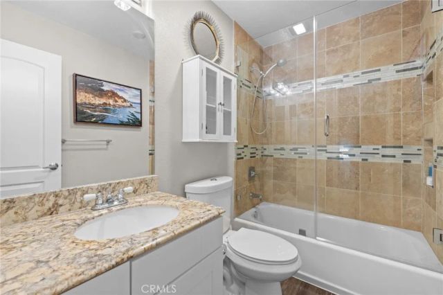 545 E Cypress F, Burbank, CA 91501