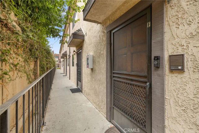 545 E Cypress F, Burbank, CA 91501