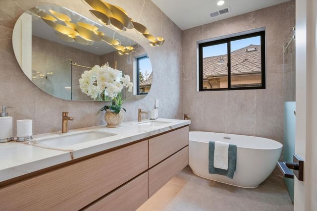 752 College Avenue, Menlo Park, CA 94025