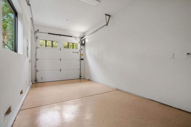 752 College Avenue, Menlo Park, CA 94025