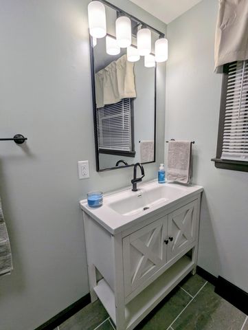 521 Ryan Road, Hebron, IN 46341