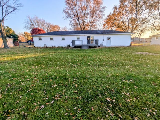 521 Ryan Road, Hebron, IN 46341