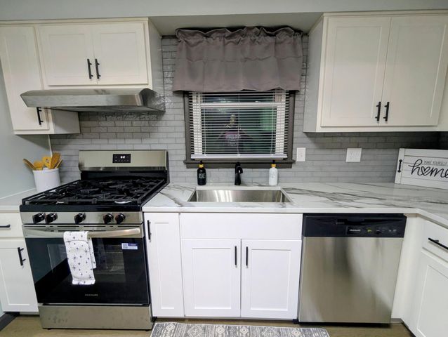 521 Ryan Road, Hebron, IN 46341