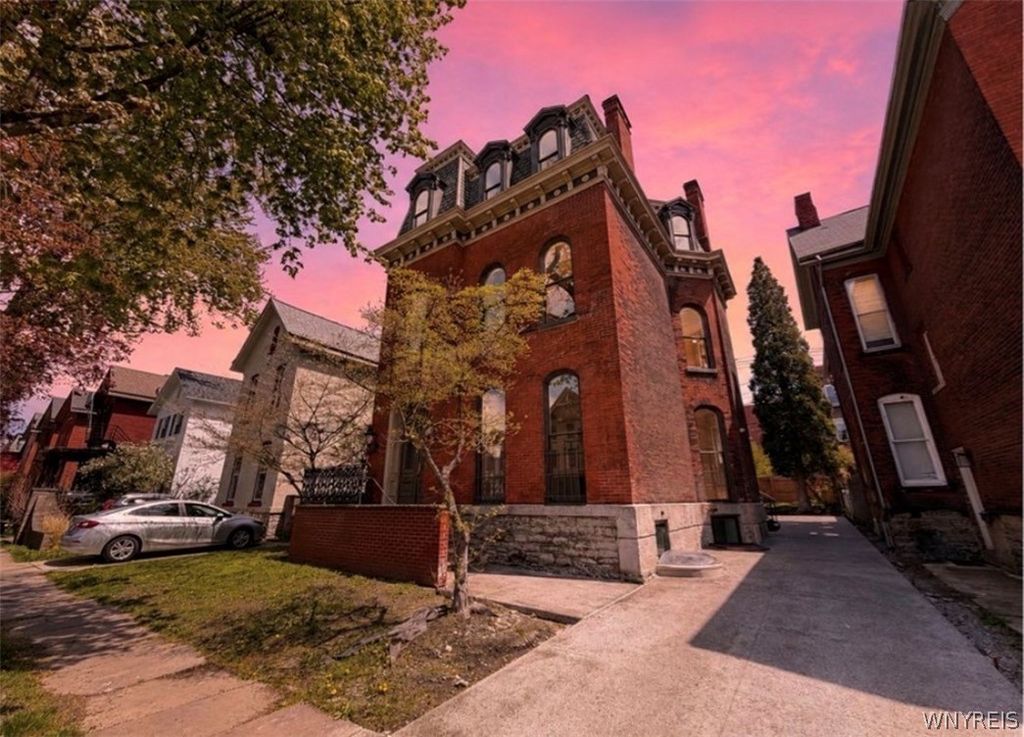 17 North Pearl Street 1, Buffalo, NY 14202
