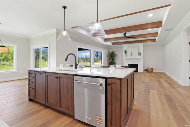 4092 Cottonwood Drive, Victoria Woods, IN 47601