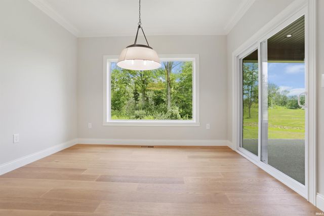 4092 Cottonwood Drive, Victoria Woods, IN 47601