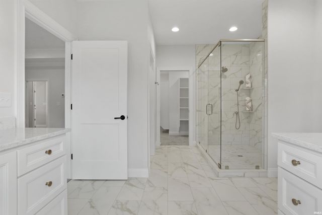 4092 Cottonwood Drive, Victoria Woods, IN 47601