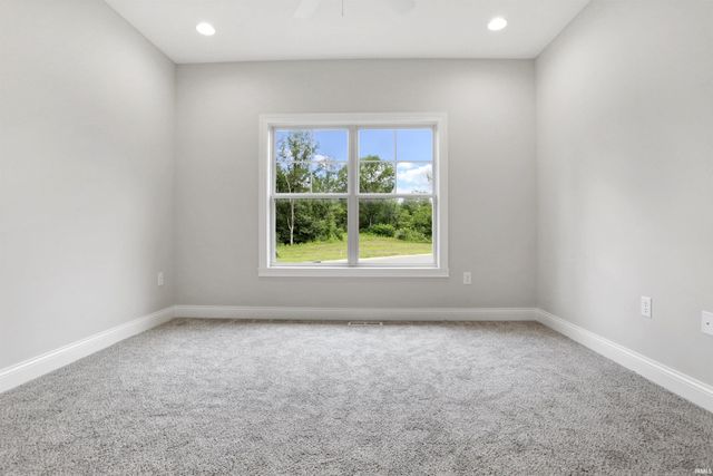 4092 Cottonwood Drive, Victoria Woods, IN 47601