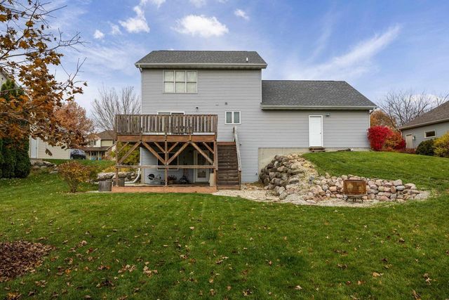 733 Valley View Drive, Stoughton, WI 53589