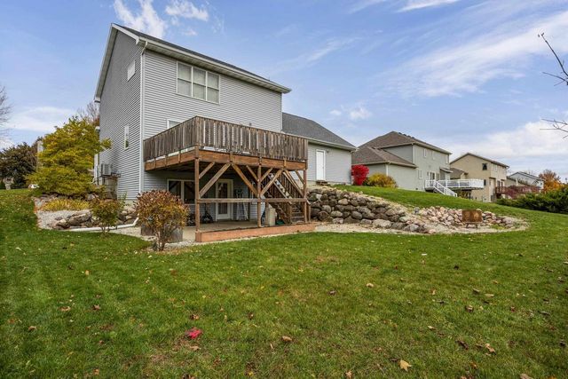 733 Valley View Drive, Stoughton, WI 53589