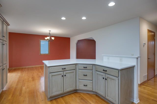 733 Valley View Drive, Stoughton, WI 53589