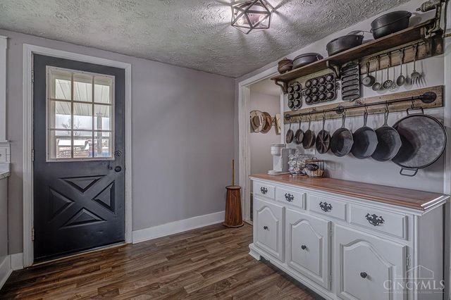 8631 Preble County Line Road, Gratis Twp, OH 45327