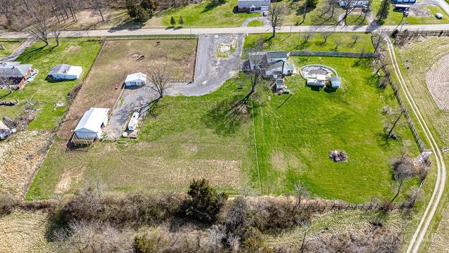8631 Preble County Line Road, Gratis Twp, OH 45327