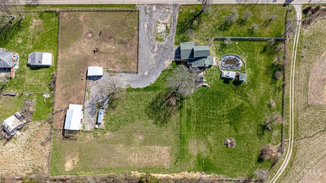 8631 Preble County Line Road, Gratis Twp, OH 45327