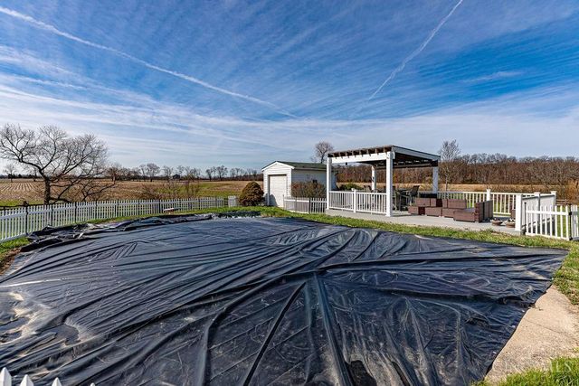 8631 Preble County Line Road, Gratis Twp, OH 45327