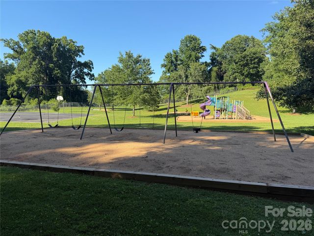 171 Ridley Street, Marion, NC 28752