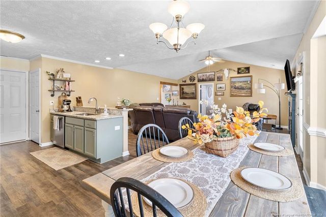 116 Woodbine Drive, Raeford, NC 28376