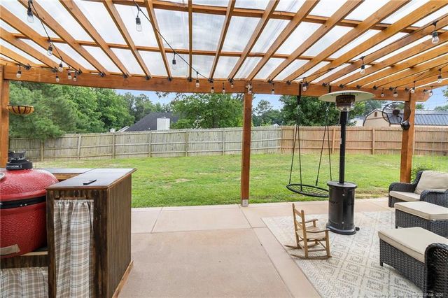 116 Woodbine Drive, Raeford, NC 28376