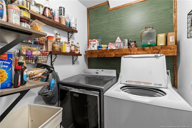 116 Woodbine Drive, Raeford, NC 28376