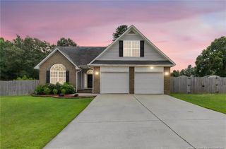 116 Woodbine Drive, Raeford, NC 28376