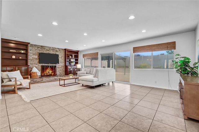 404 Juniper, Brea, CA 92821