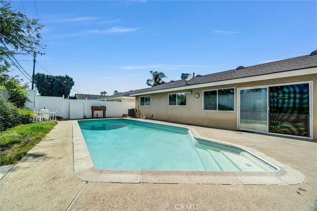 404 Juniper, Brea, CA 92821