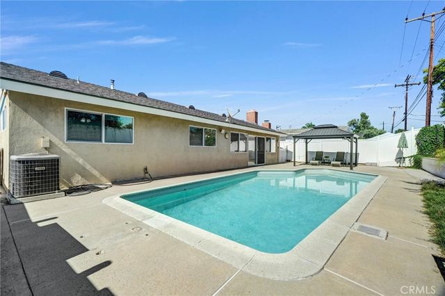 404 Juniper, Brea, CA 92821