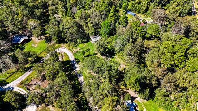 241 County Road 2221, Cleveland, TX 77327