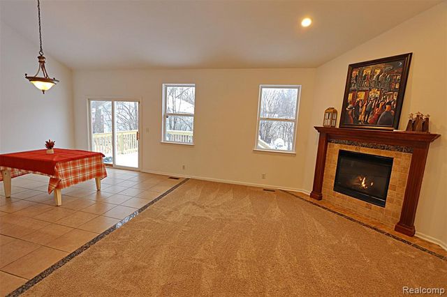 14949 Taylor Boulevard, Livonia, MI 48154