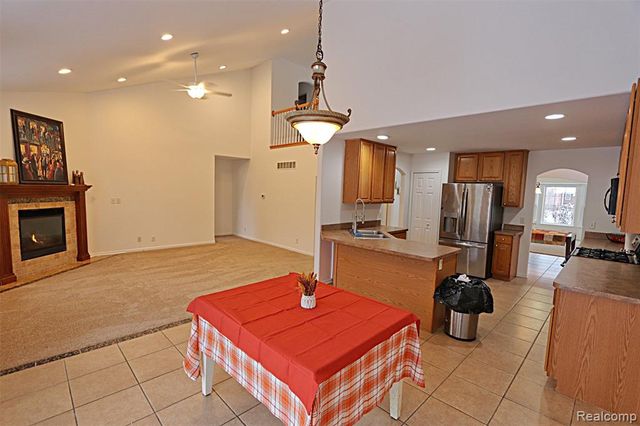 14949 Taylor Boulevard, Livonia, MI 48154