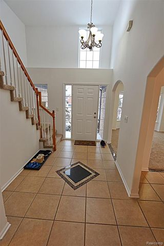 14949 Taylor Boulevard, Livonia, MI 48154