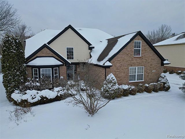 14949 Taylor Boulevard, Livonia, MI 48154