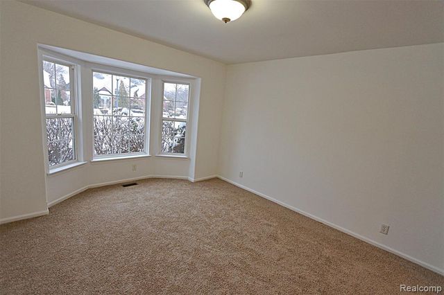 14949 Taylor Boulevard, Livonia, MI 48154