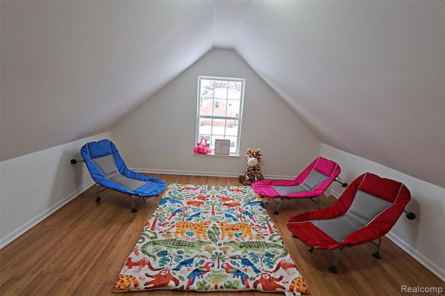 14949 Taylor Boulevard, Livonia, MI 48154