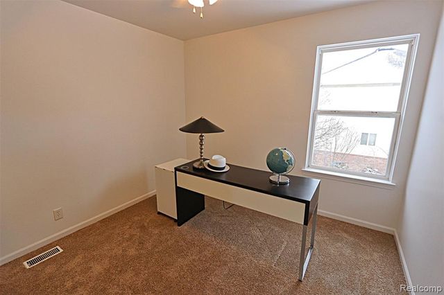 14949 Taylor Boulevard, Livonia, MI 48154