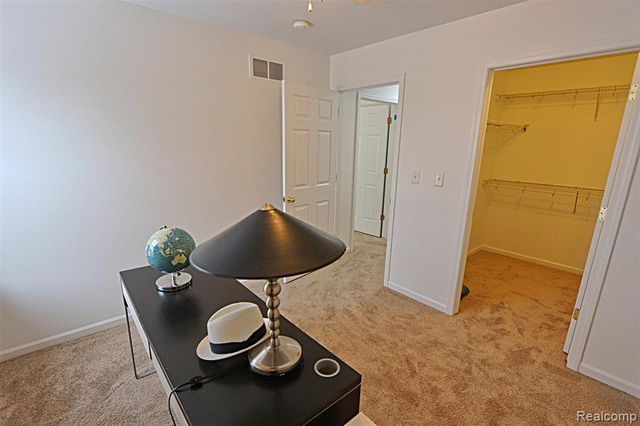 14949 Taylor Boulevard, Livonia, MI 48154