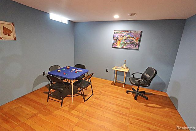 14949 Taylor Boulevard, Livonia, MI 48154