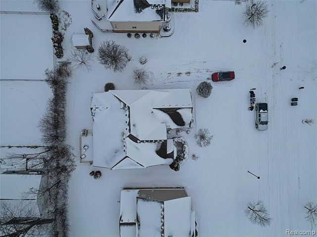 14949 Taylor Boulevard, Livonia, MI 48154