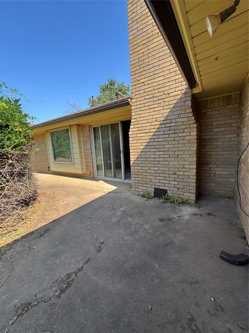 4812 NW 70th Street, Oklahoma City, OK 73132