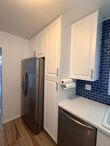 230 Lake Dora Drive 230, West Palm Beach, FL 33411
