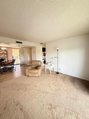 230 Lake Dora Drive 230, West Palm Beach, FL 33411