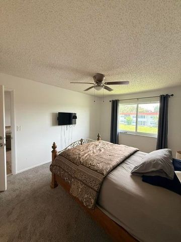 230 Lake Dora Drive 230, West Palm Beach, FL 33411