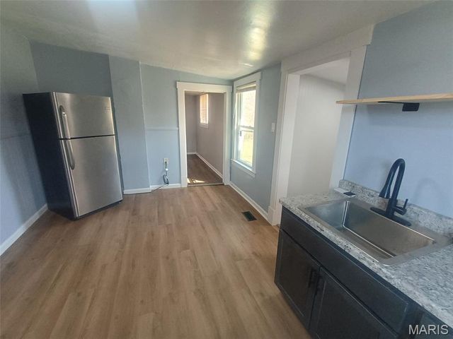 8539 Robin Avenue, St Louis, MO 63147