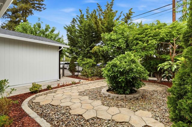 545 E Arques Avenue, Sunnyvale, CA 94085