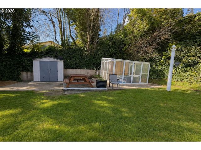 67623 E BAY Rd, North Bend, OR 97459