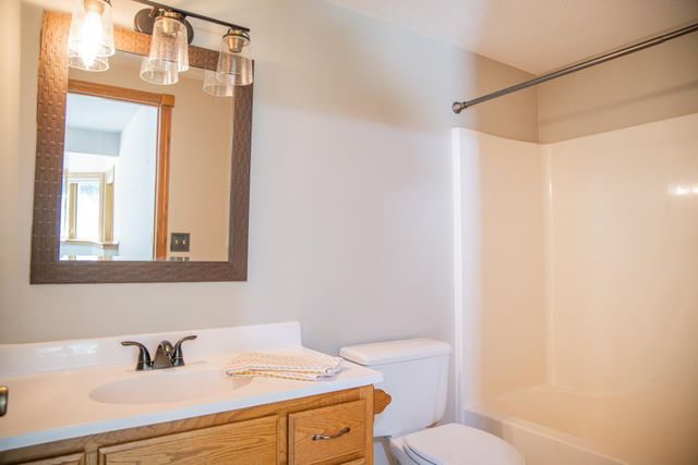 3273 Grand View Lane SW, Byron, MN 55920