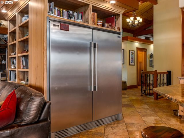 8919 Hwy 14, Wishram, WA 98673