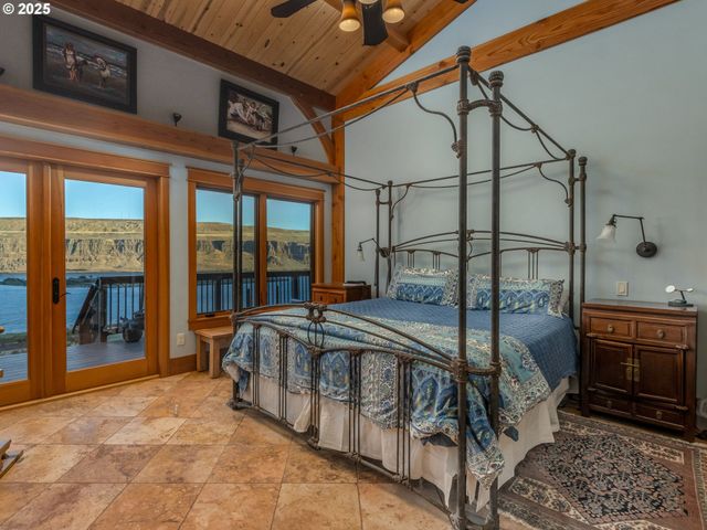 8919 Hwy 14, Wishram, WA 98673