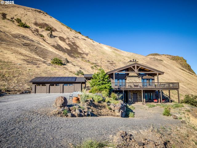 8919 Hwy 14, Wishram, WA 98673