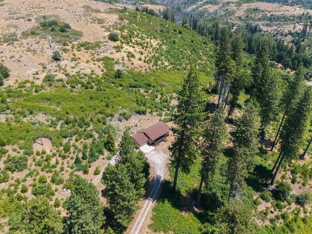 8009 Spring Valley Rd, Pollock Pines, CA 95726